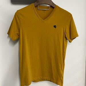 Men’s Express Medium Mustard V-Neck T w/Navy Embroidered Lion Logo